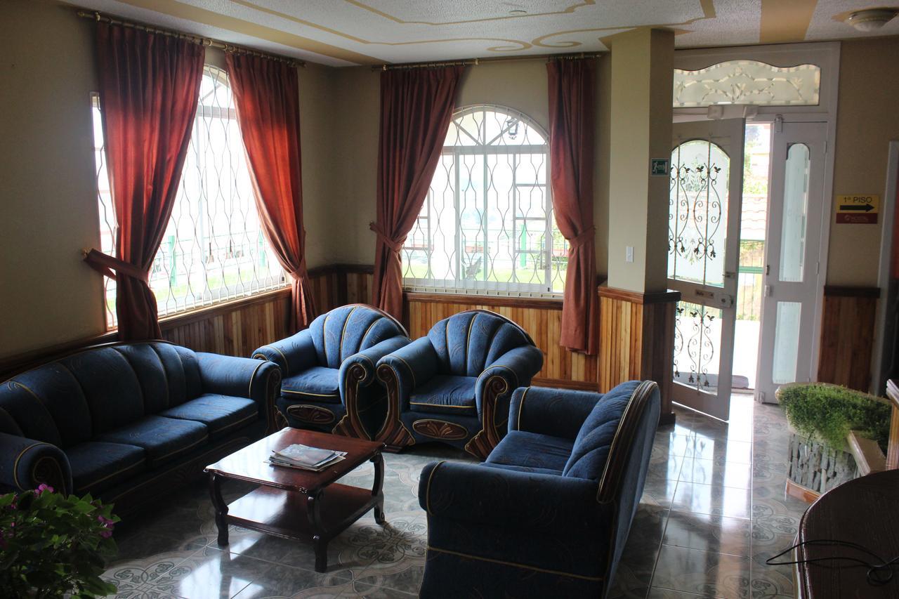 Hostal Mirador De Otavalo Exterior photo